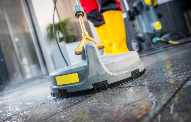 Why Choose Our Certified Pressure Washing Experts for Your Project Needs in Venersborg, WA?