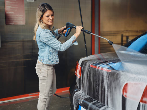 Garage Pressure Washing in Venersborg, WA